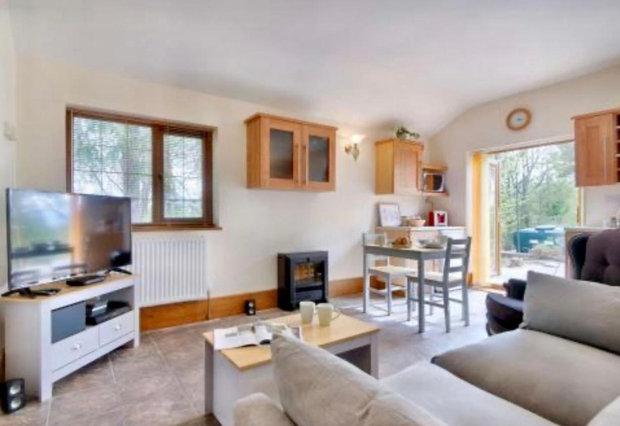 Mountain View Cottage, Hot Tub , Stunning Views Llanhamlach Εξωτερικό φωτογραφία